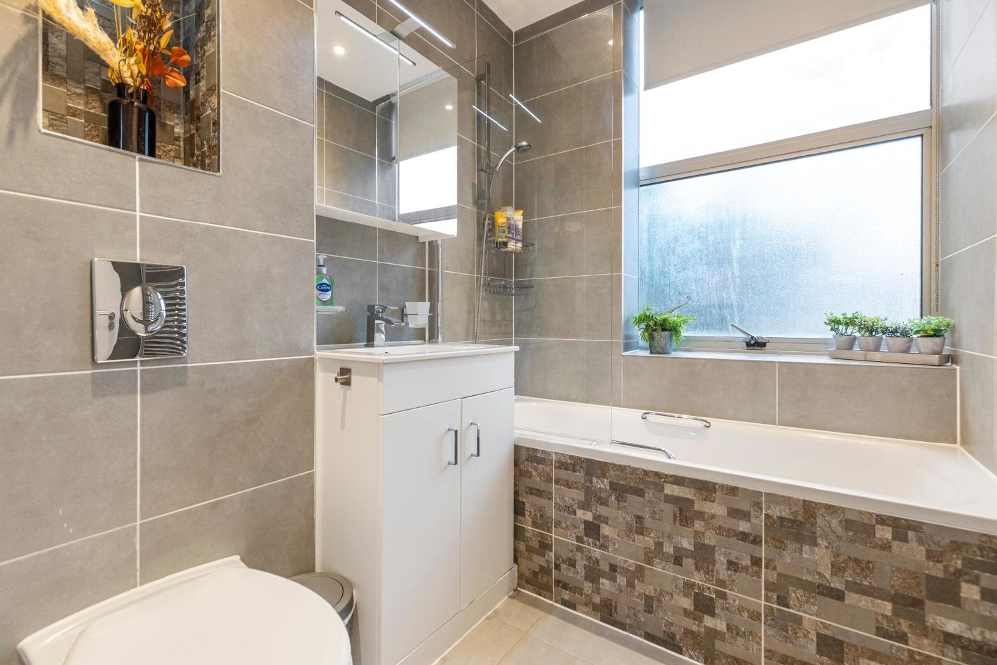 Cosy Retreat In The Heart Of Golders Green 런던 외부 사진